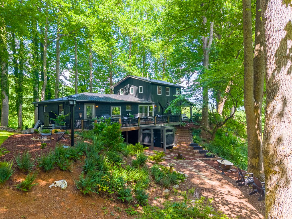 75 Mountain View Rd