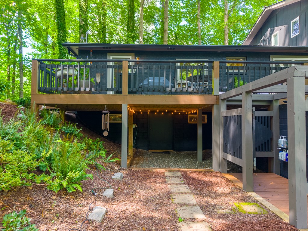 75 Mountain View Rd