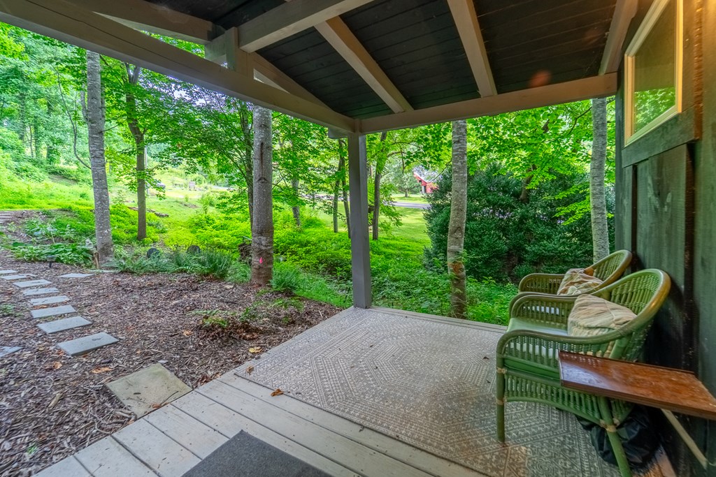 75 Mountain View Rd
