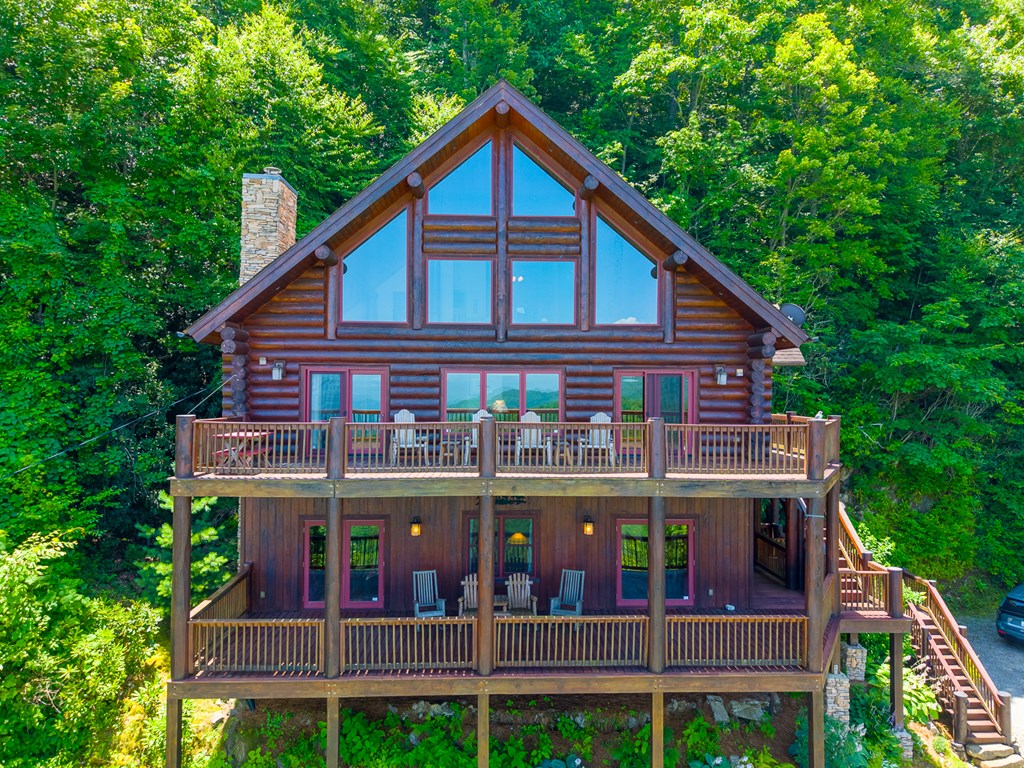 92 Falcons Peak Lane