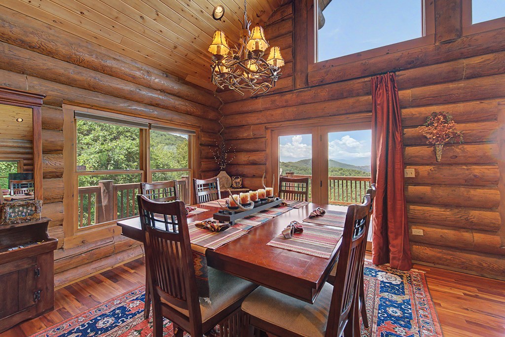 92 Falcons Peak Lane