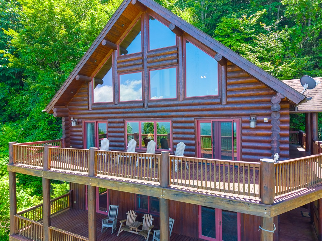 92 Falcons Peak Lane