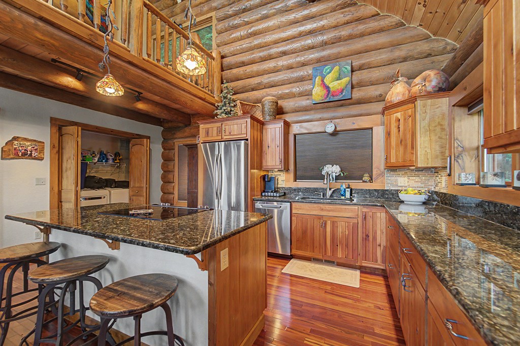 92 Falcons Peak Lane