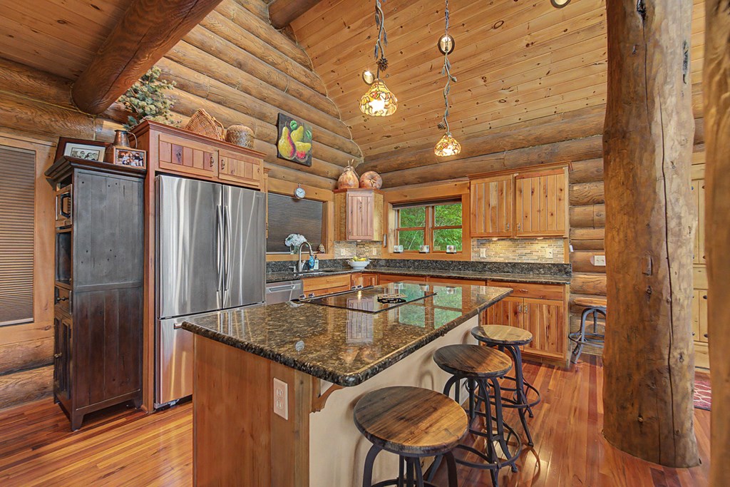 92 Falcons Peak Lane
