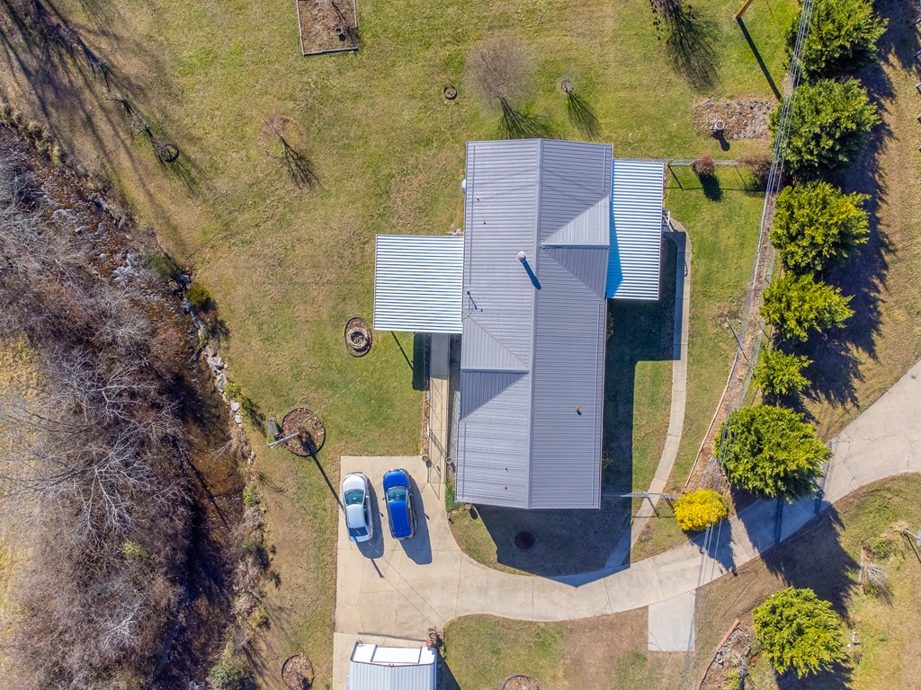7581 HWY 441 S