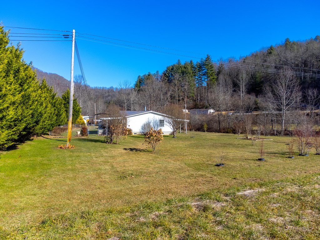7581 HWY 441 S
