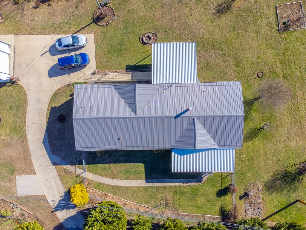 7581 HWY 441 S