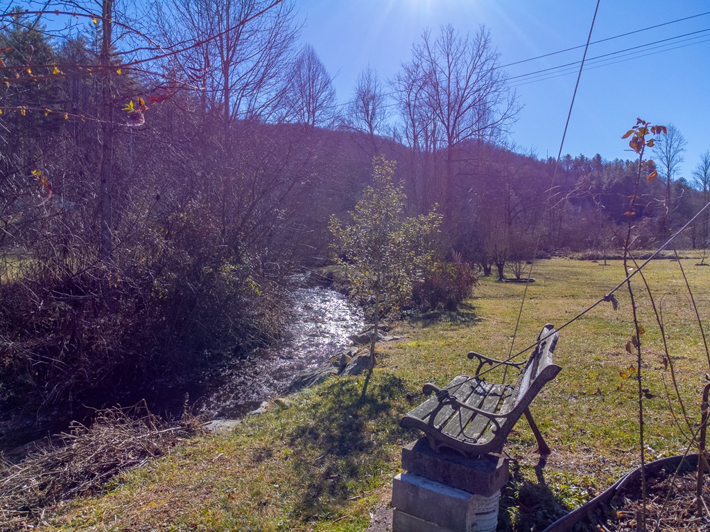 7581 HWY 441 S