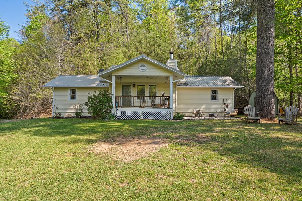 144 Bent Pine Dr