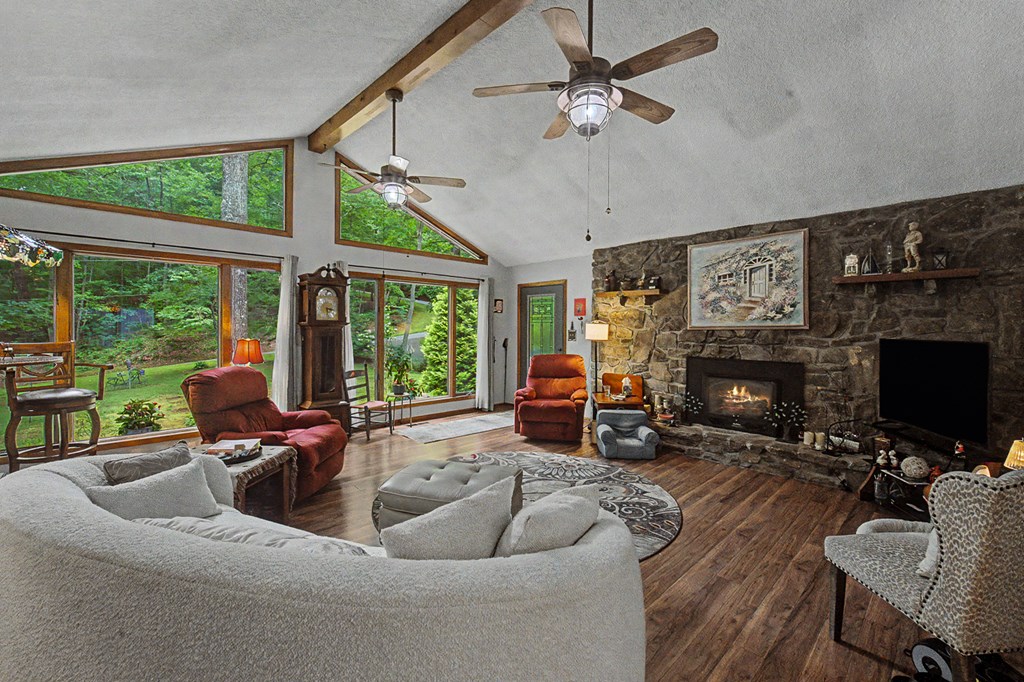 278 Crocus Lane