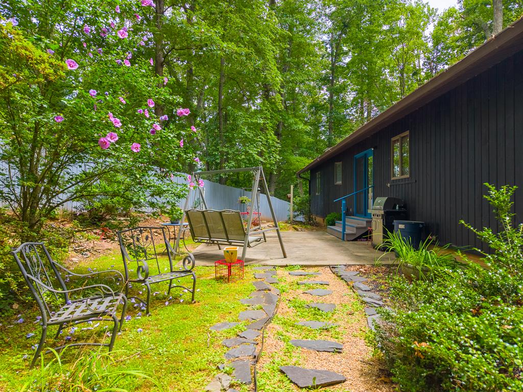 278 Crocus Lane