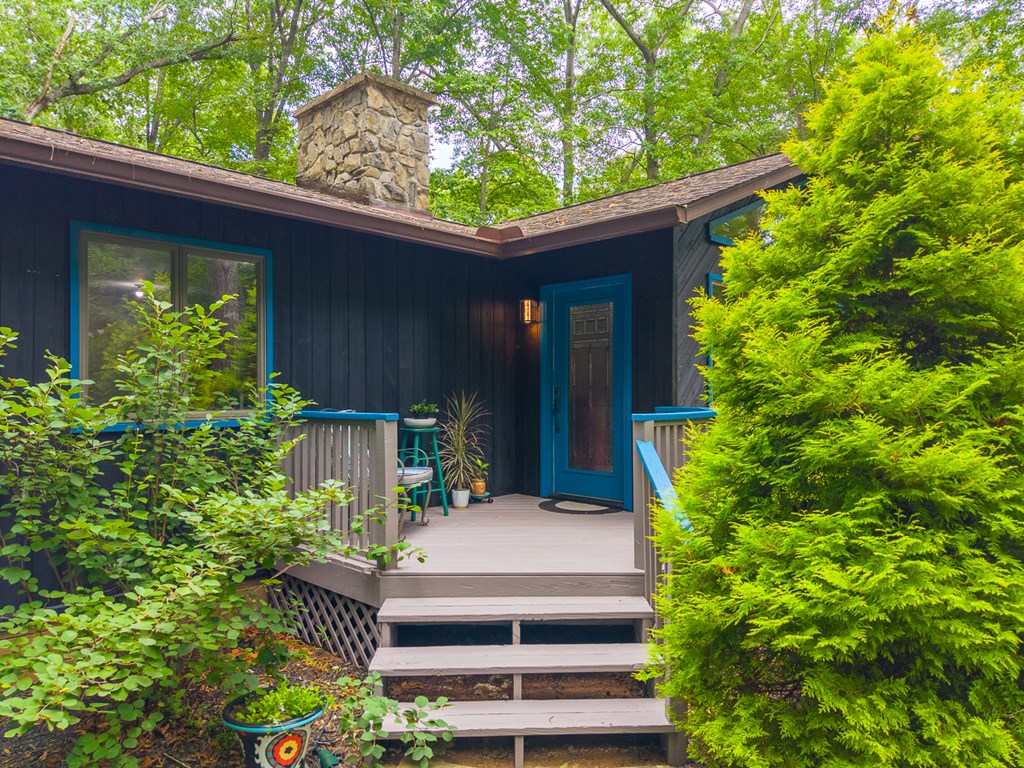 278 Crocus Lane