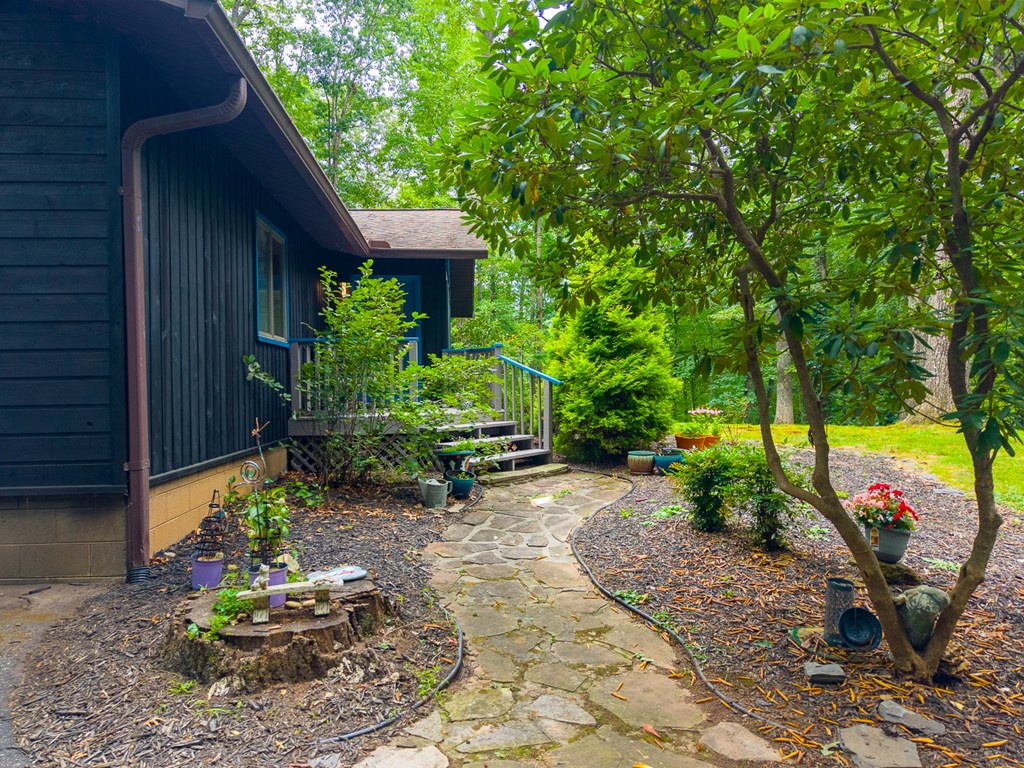 278 Crocus Lane