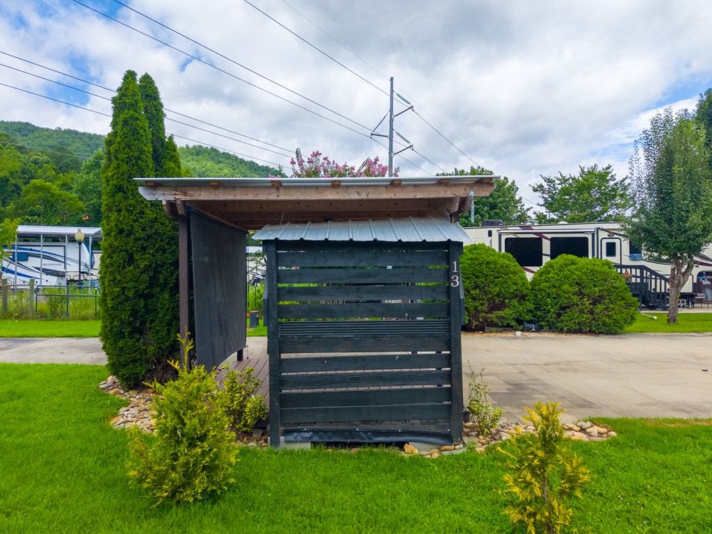 50 Timber Leaf Dr