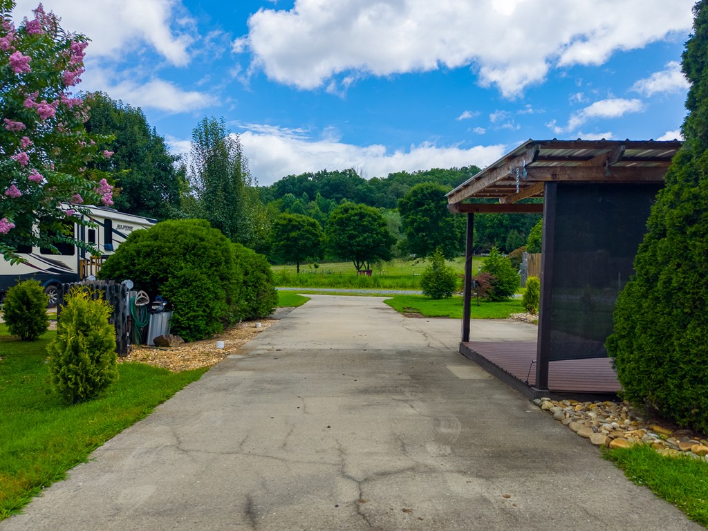 50 Timber Leaf Dr