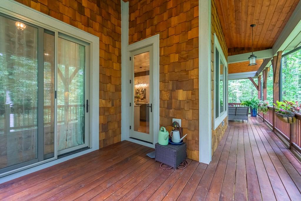 491 Rustling Woods Trail