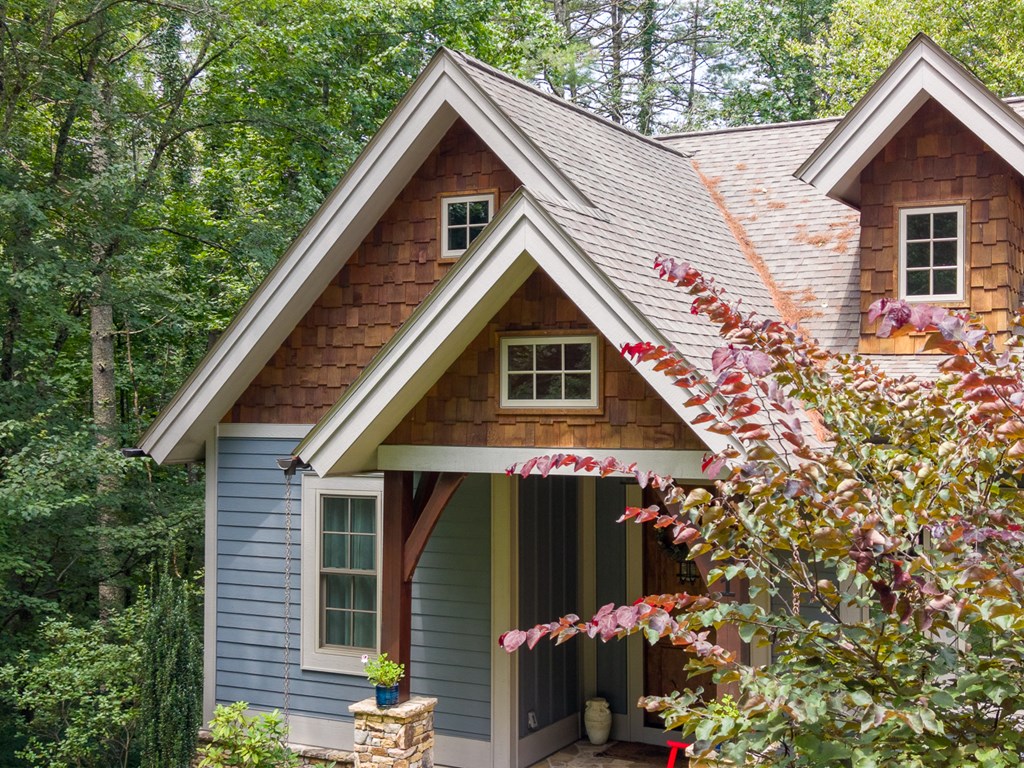 491 Rustling Woods Trail