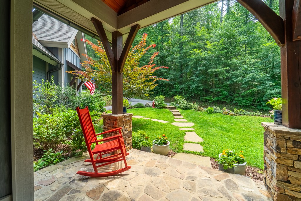491 Rustling Woods Trail