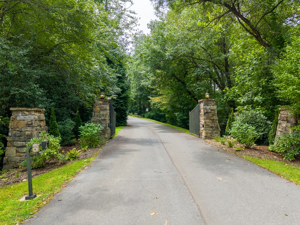 491 Rustling Woods Trail