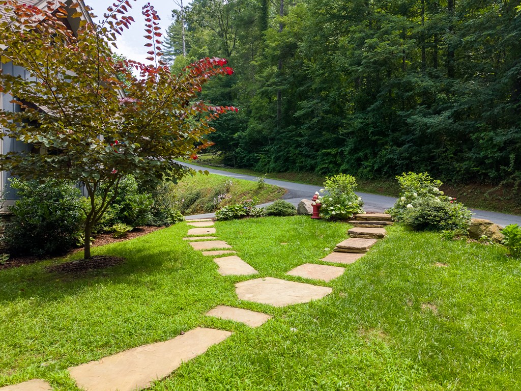 491 Rustling Woods Trail