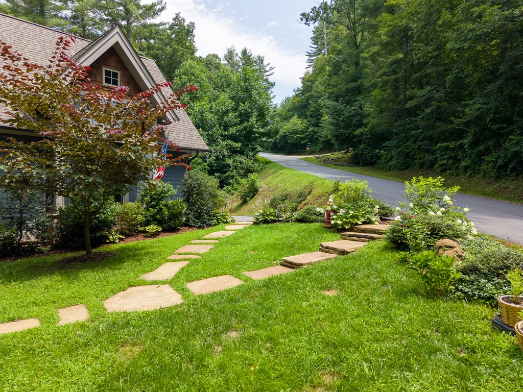 491 Rustling Woods Trail