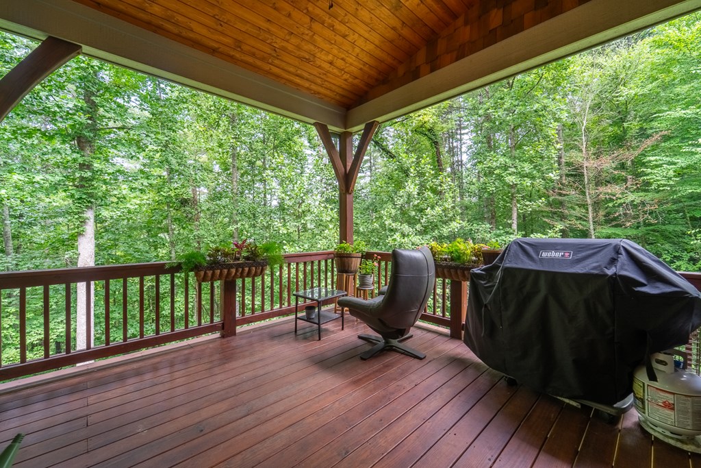491 Rustling Woods Trail