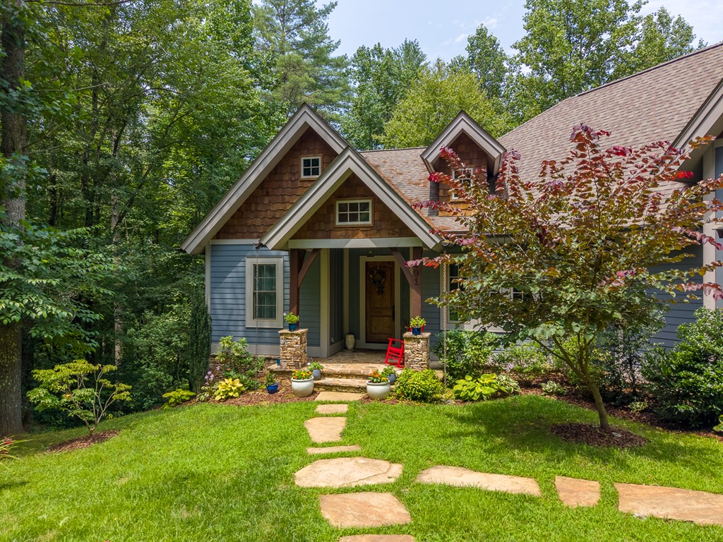 491 Rustling Woods Trail