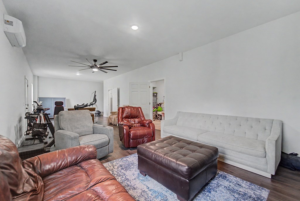 254 Ivory Lane