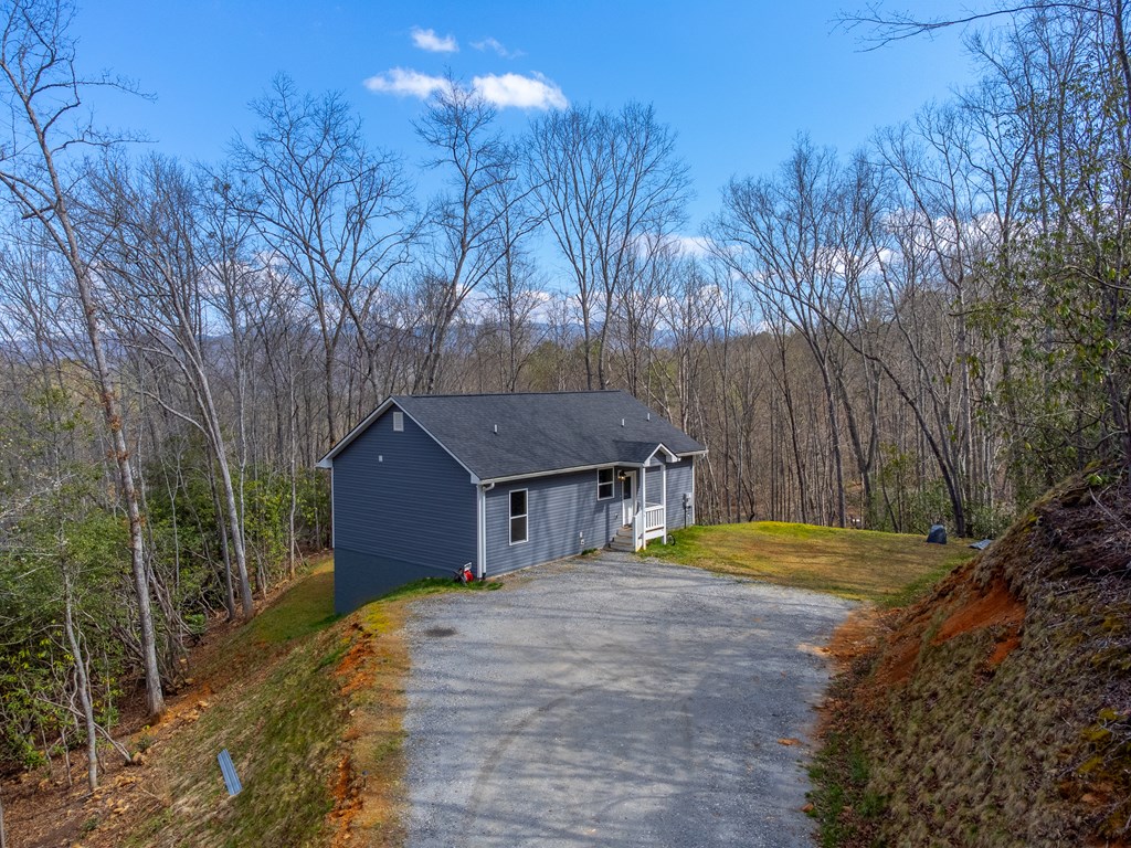 254 Ivory Lane