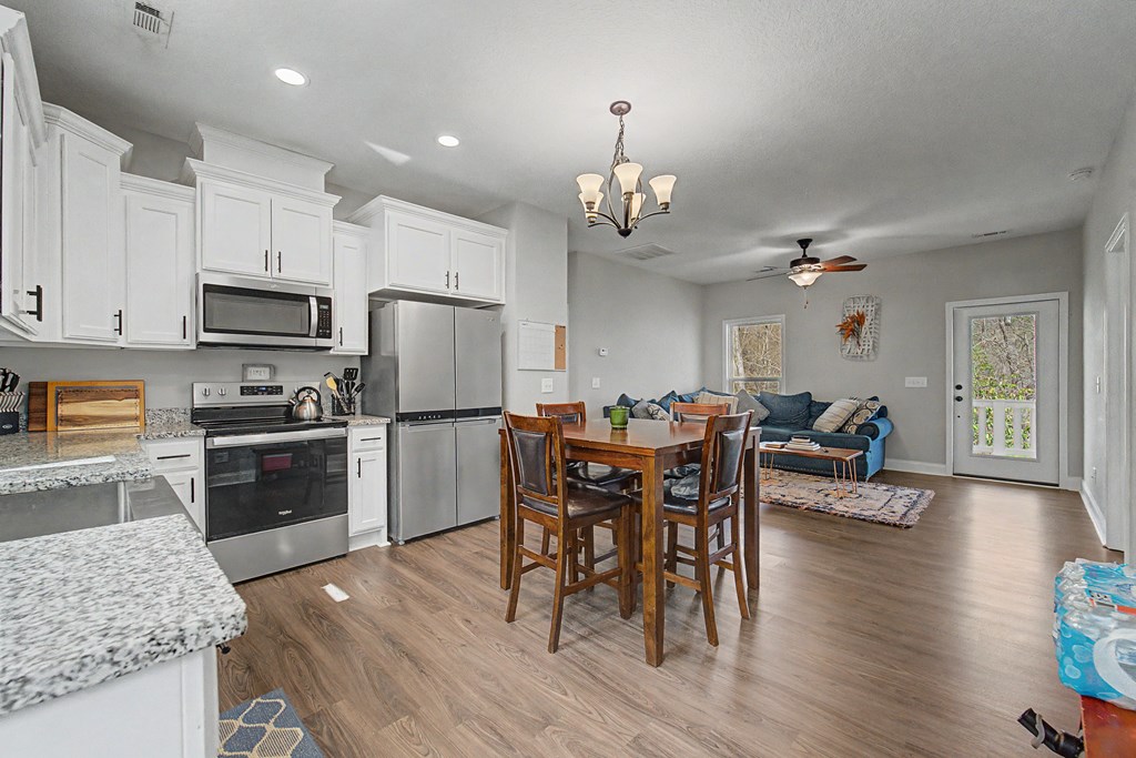 254 Ivory Lane