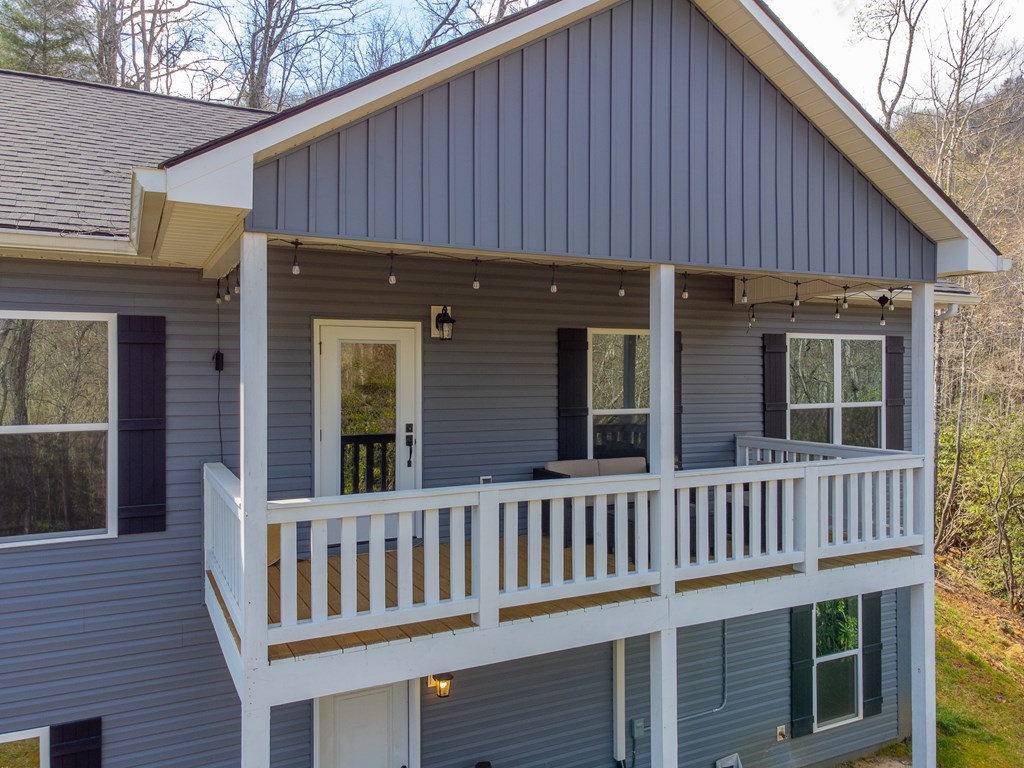 254 Ivory Lane