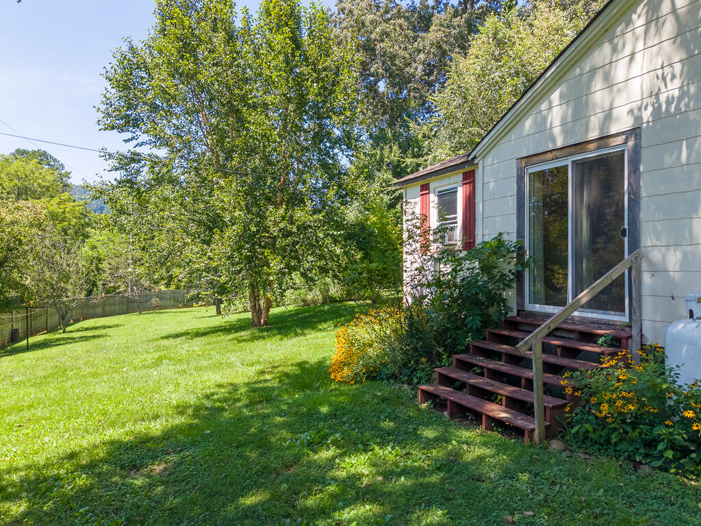 18 Childers Road
