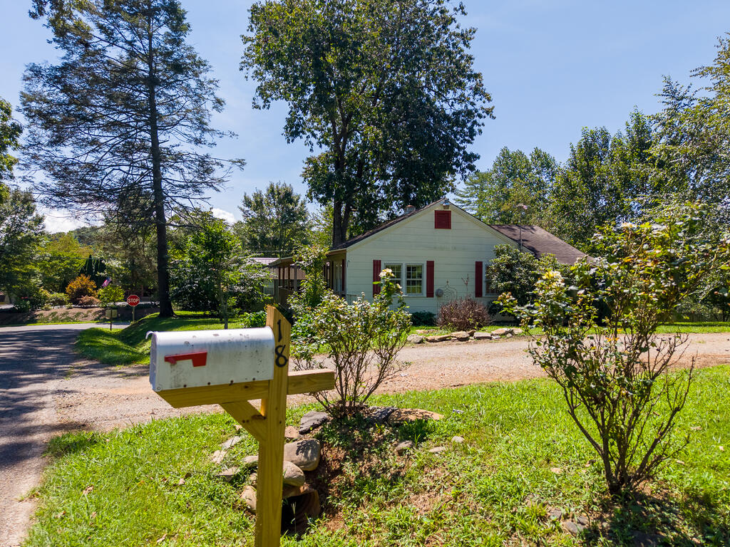 18 Childers Road