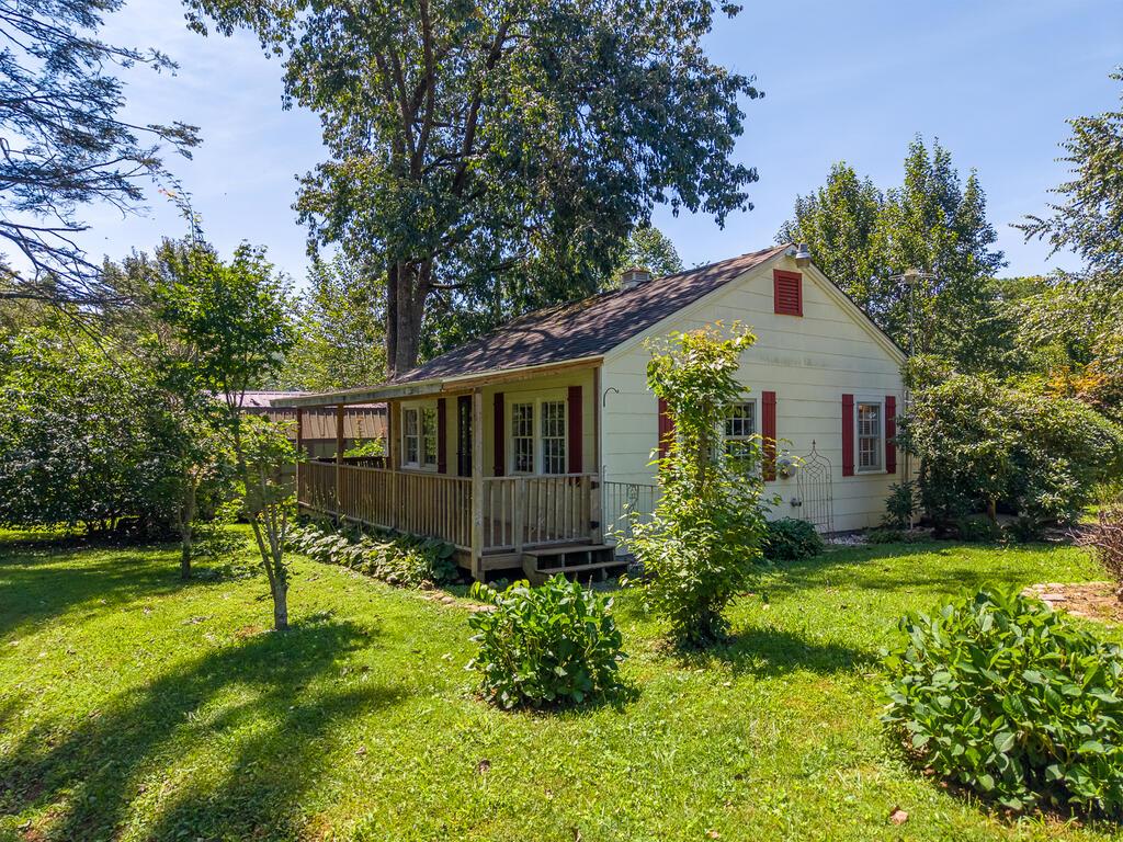 18 Childers Road