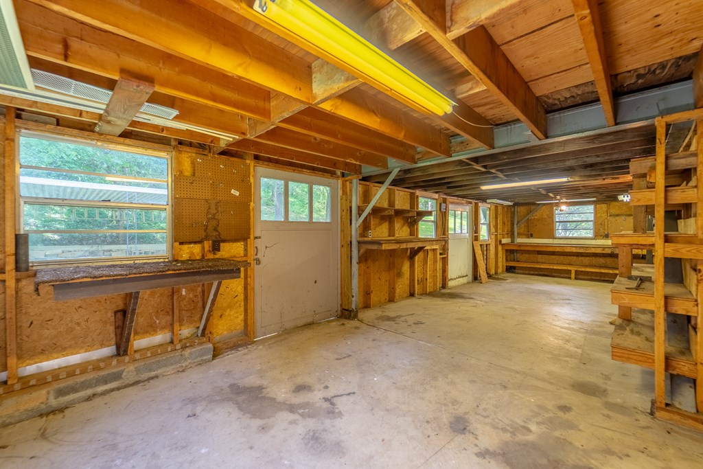 144 Cherry St