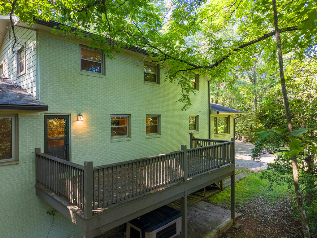 304 Canterbury Road