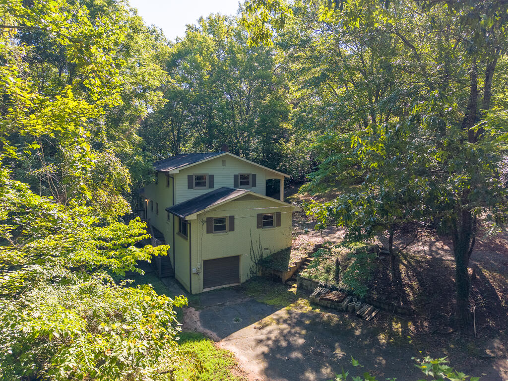 304 Canterbury Road
