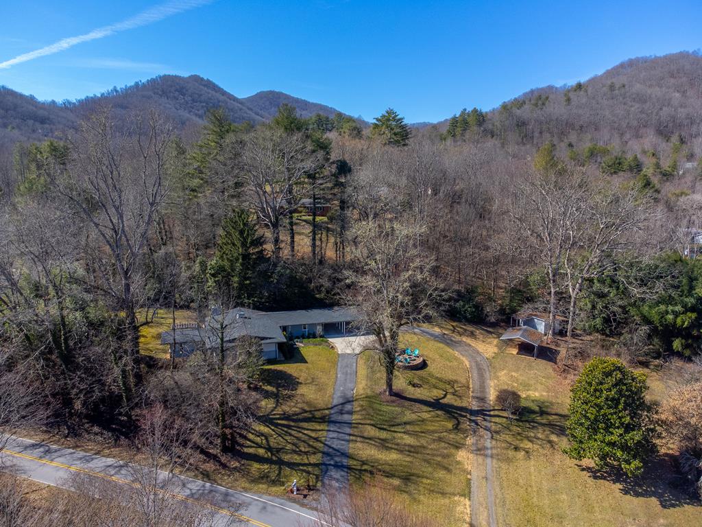240 N Country Club Dr