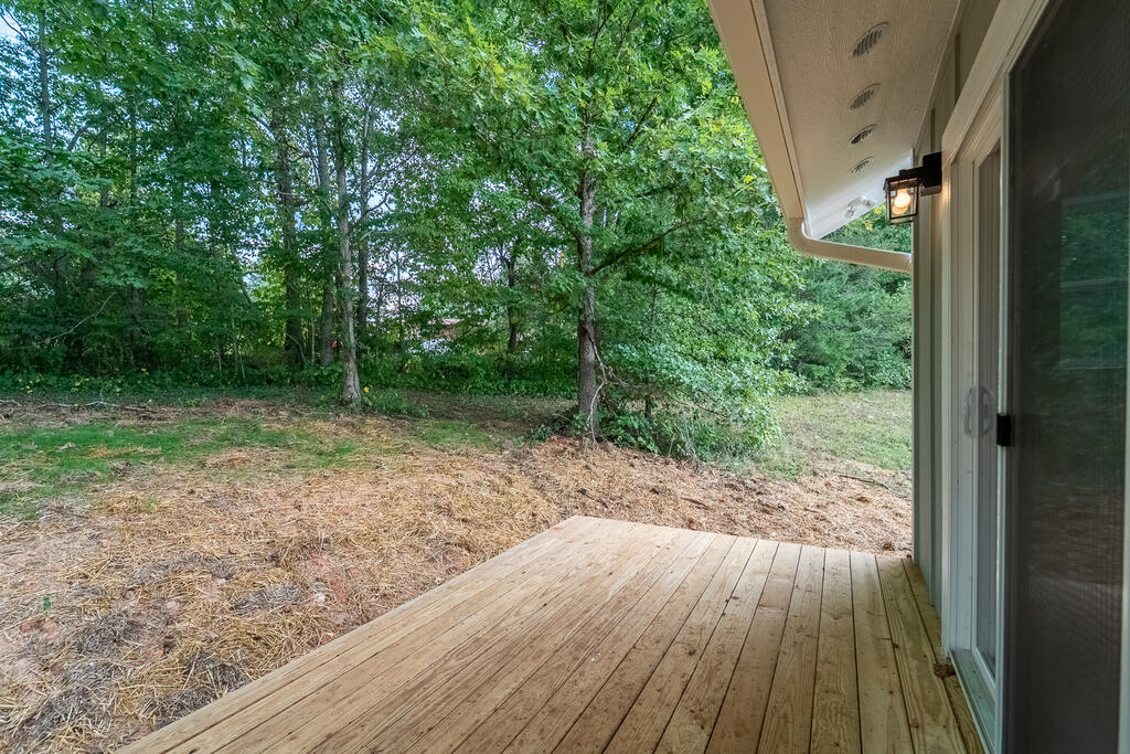 405 Sunshine Acres