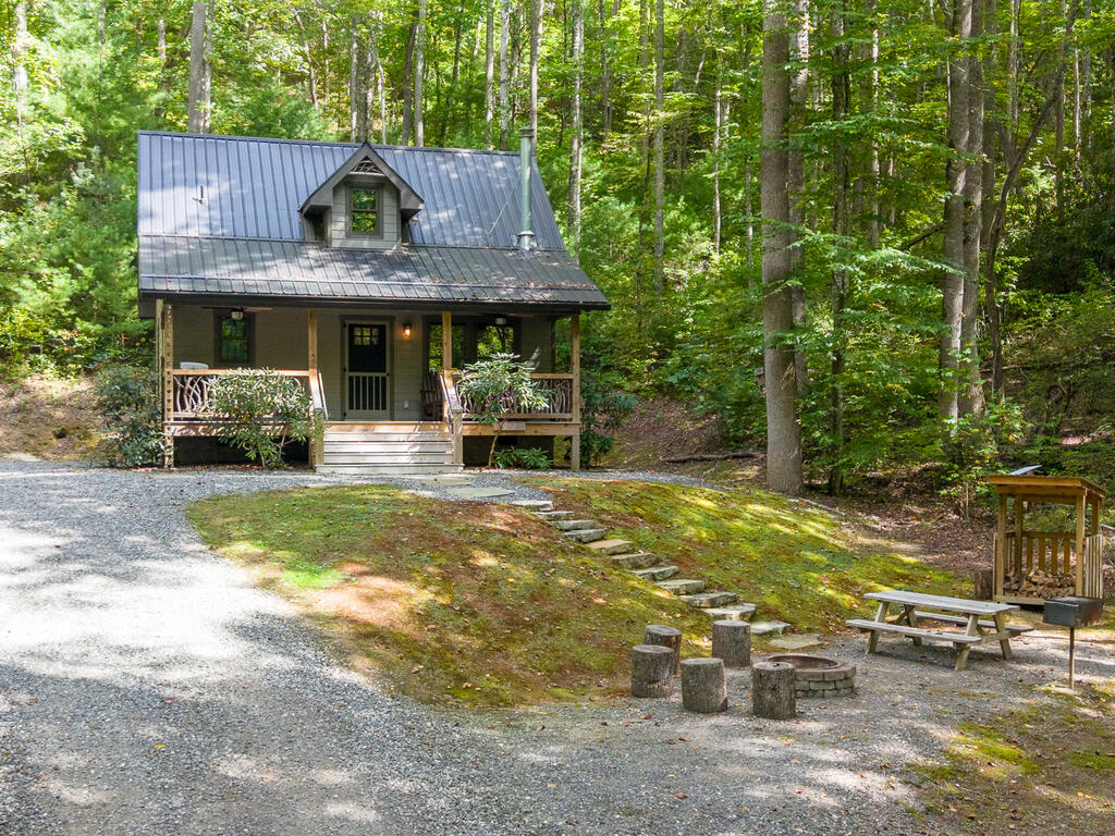 4017 Canada Rd