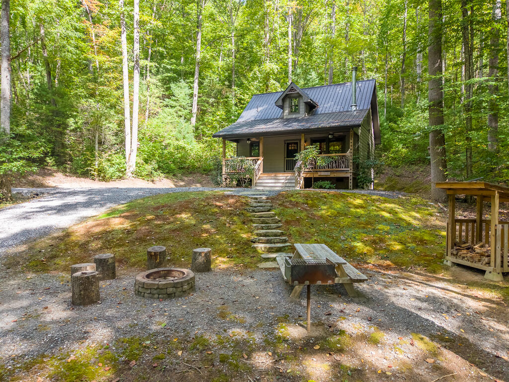 4017 Canada Rd