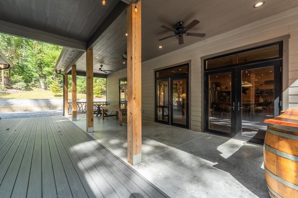 4017 Canada Rd