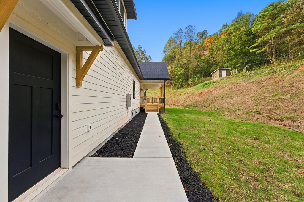 431 Tahlfield