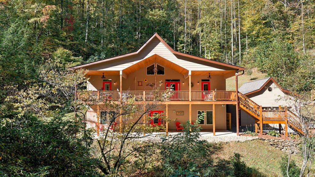 151 High Grove Parkway