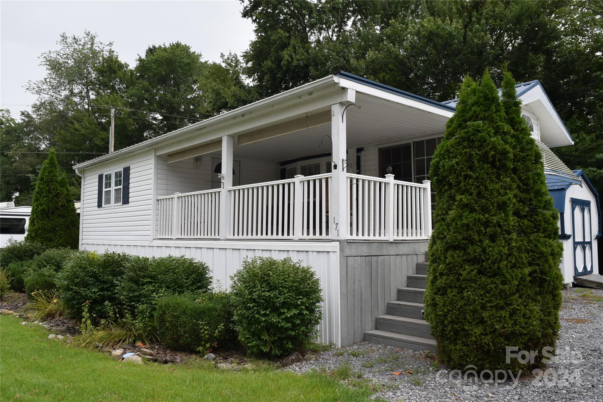 171 Pike Point
