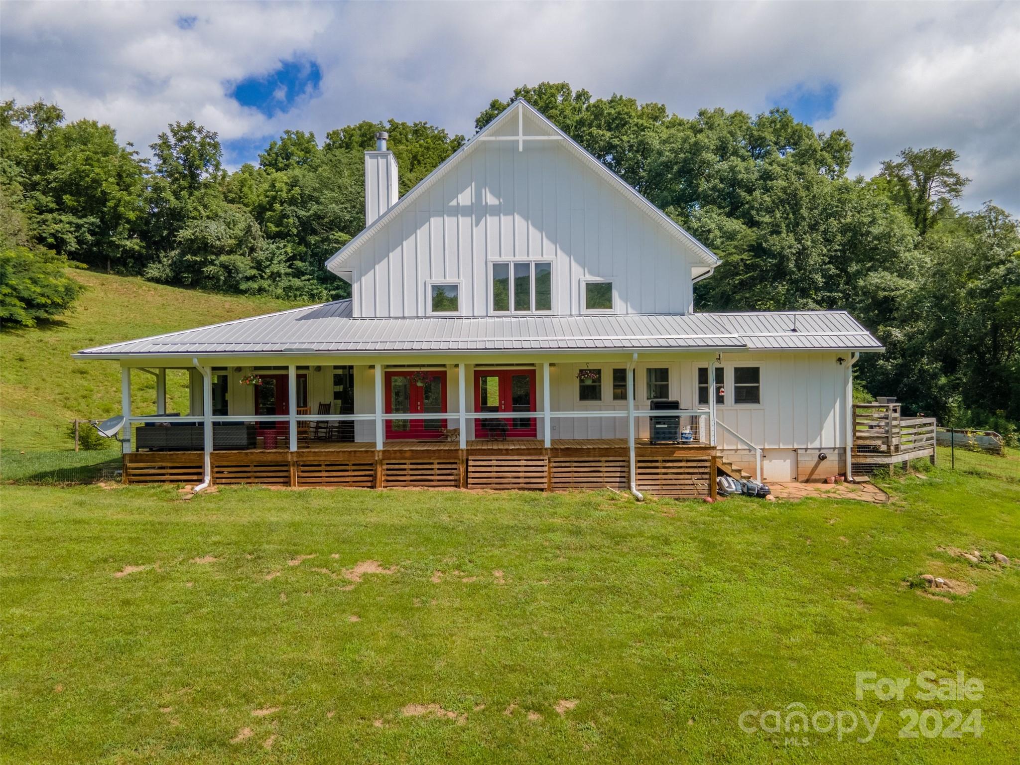 1515 Webster Road