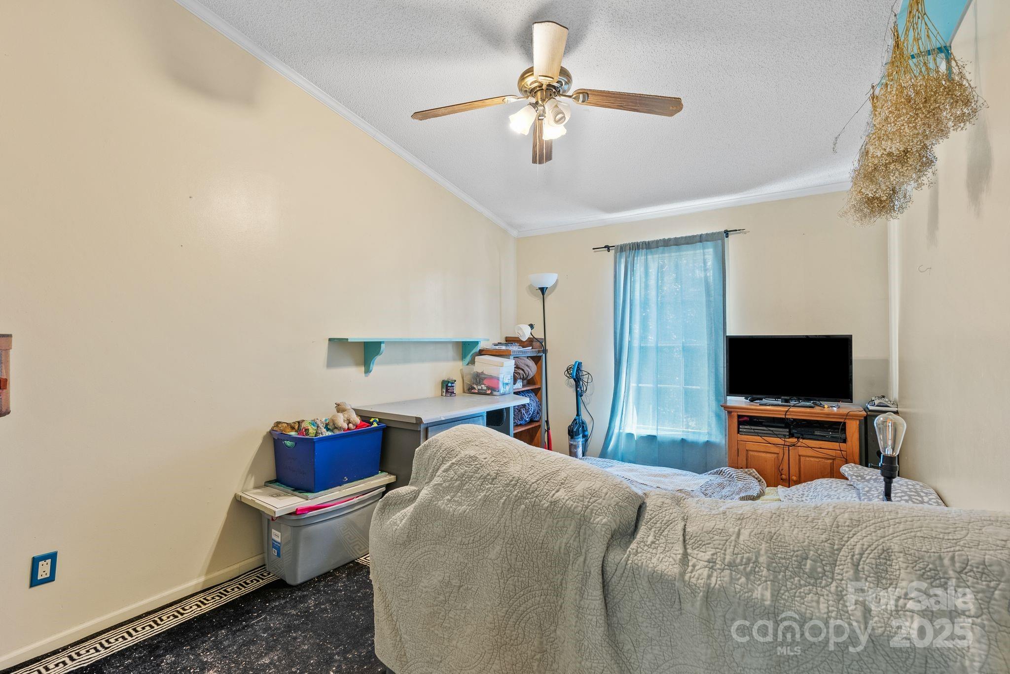 34 Berea Court Unit: 15