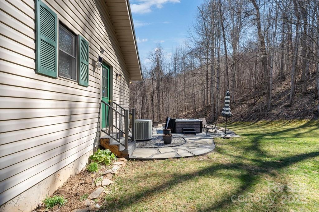 825 Posey Blanton Road