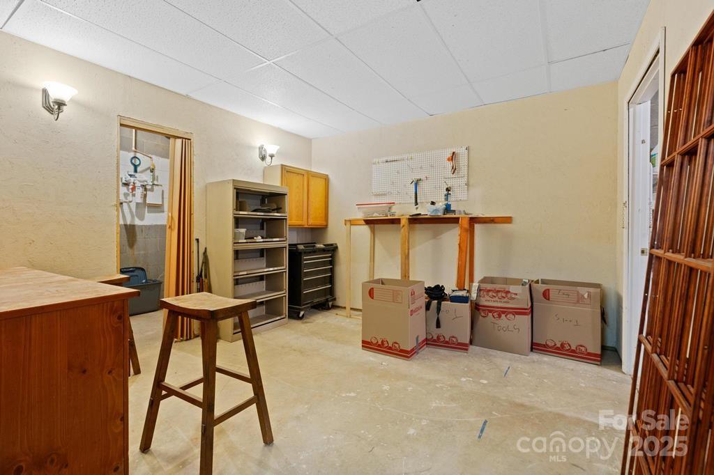 825 Posey Blanton Road
