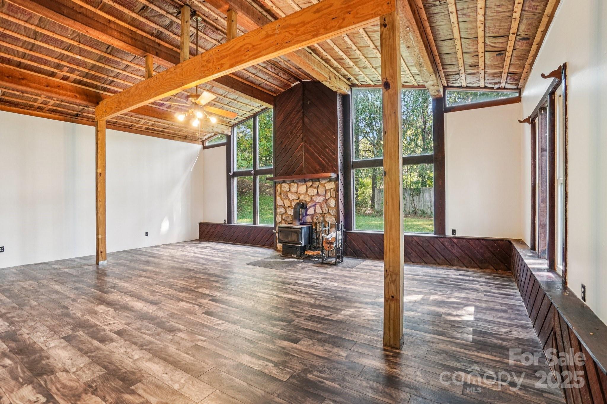 61 Magnolia Drive